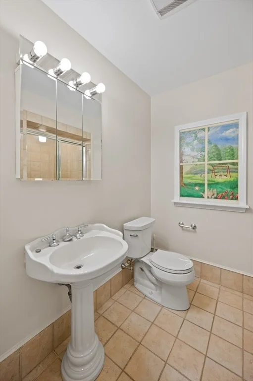 Photo of 81 Brackett Rd
