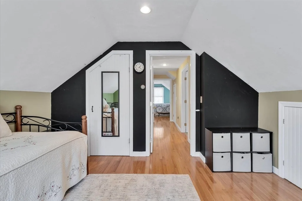 Photo of 5 Maple Ln