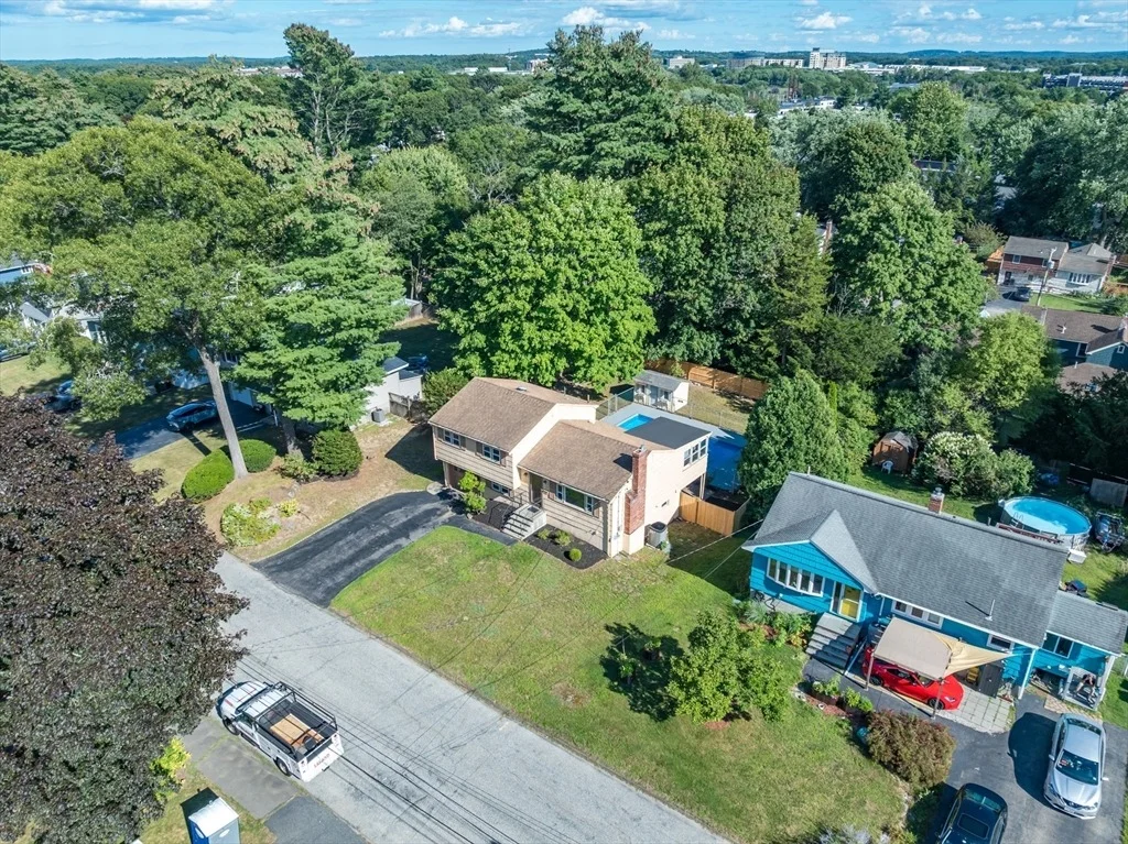Photo of 21 Debra Ln