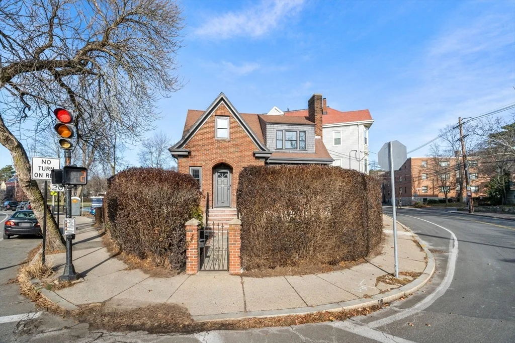 Photo of 209 High St