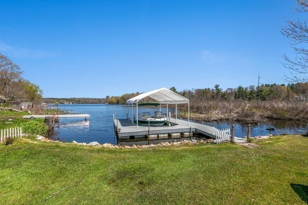 Photo of 651 Nashua Rd