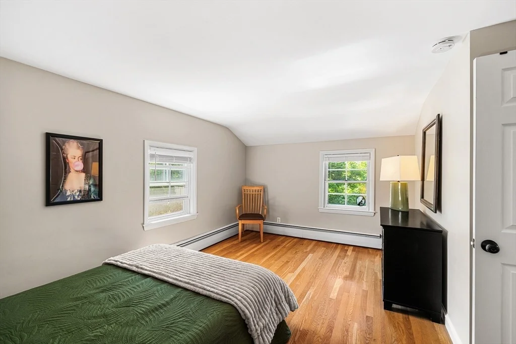 Photo of 21 Bartlett Ave