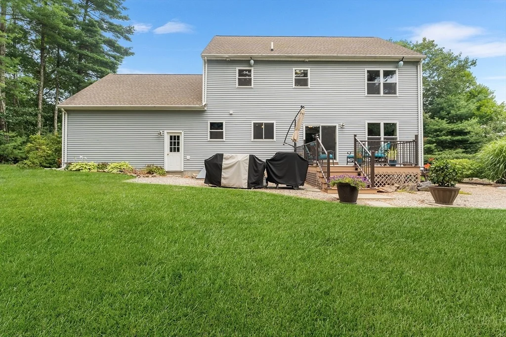 Photo of 58 Stonehedge Rd