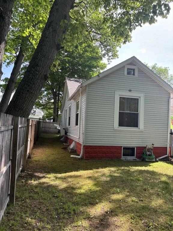 Photo of 139 Tiffany St