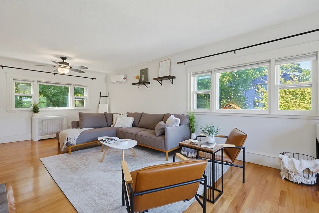 Photo of 49 Katherine Rd