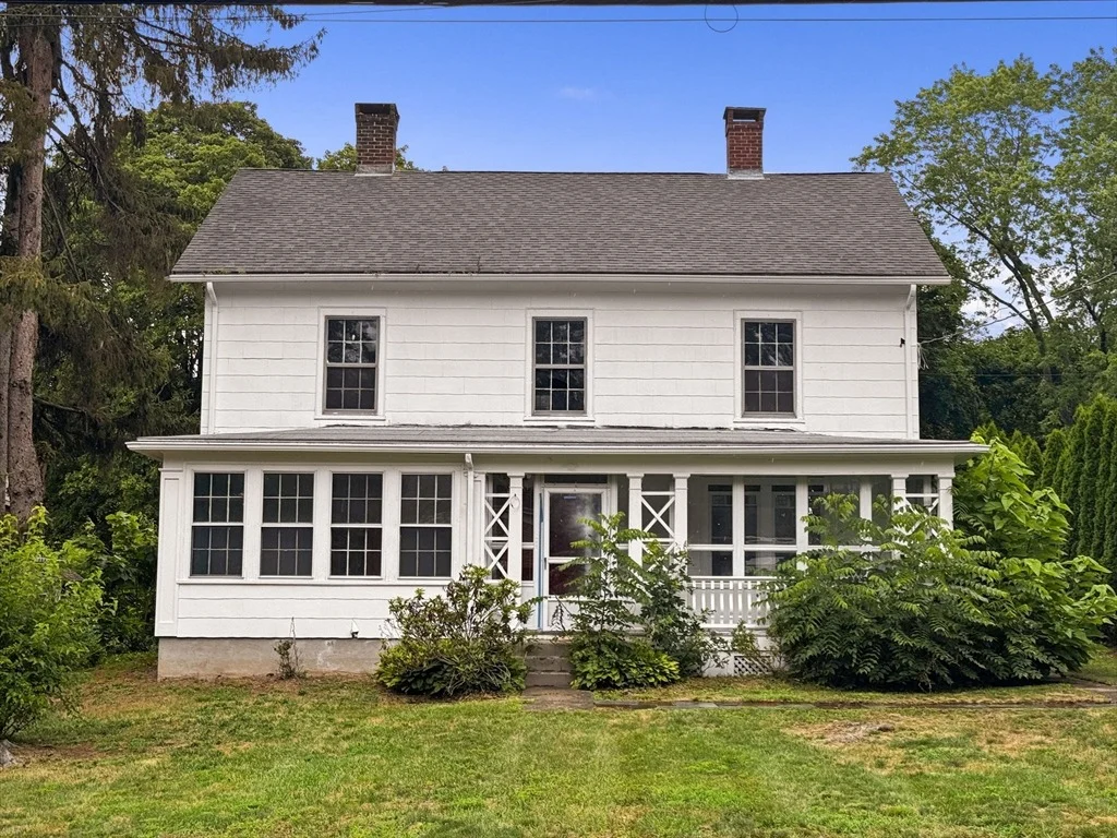 Photo of 19 Mendon Rd