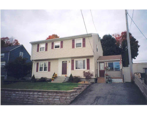 Photo of 6 Hillside Avenue