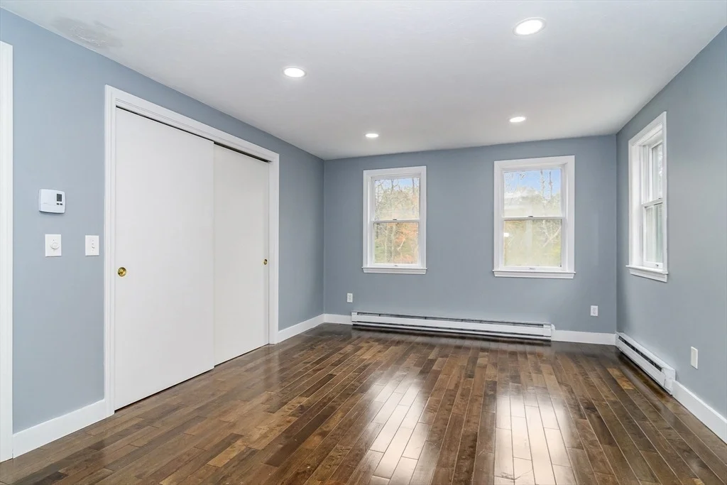 Photo of 15 Florence Ave