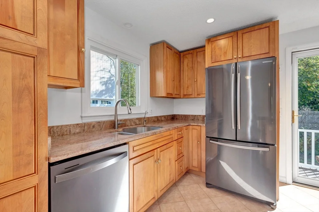 Photo of 50 Laurel St