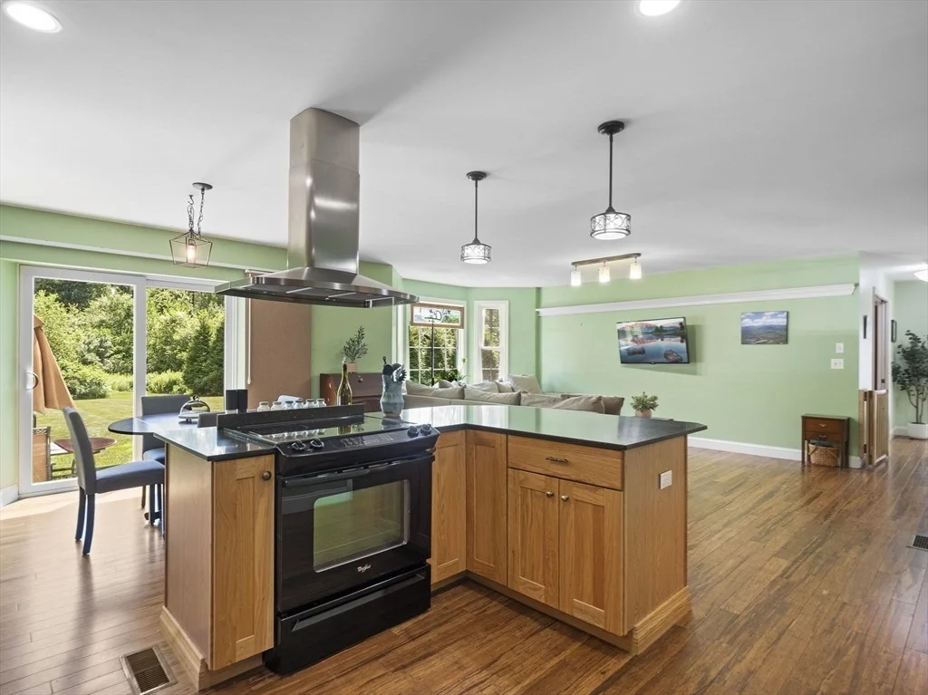 Photo of 121 Culver Rd