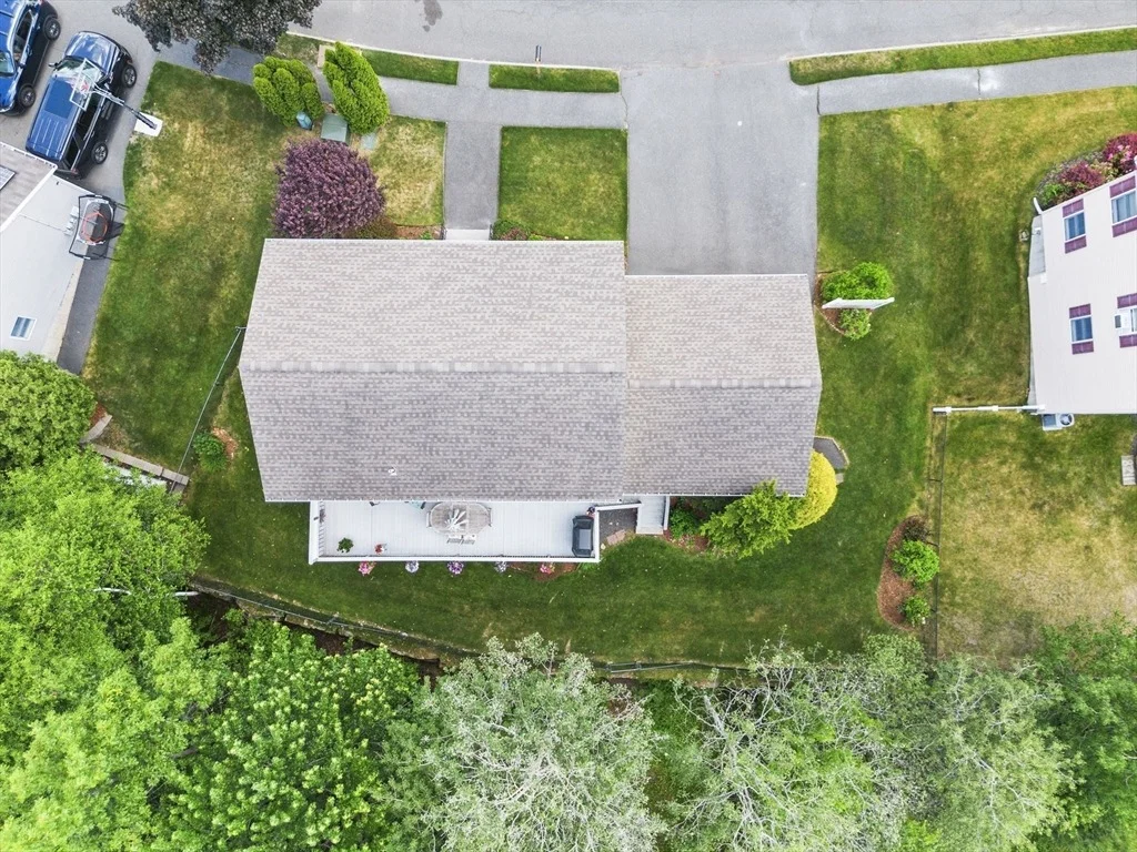 Photo of 31 Emerald Dr