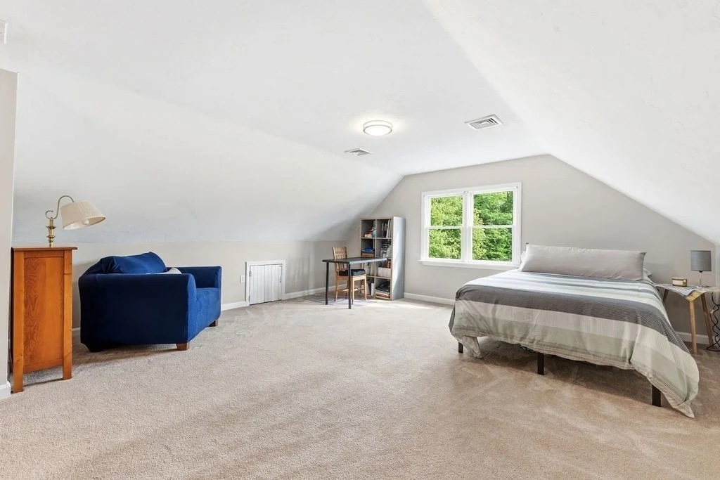 Photo of 12 Talbot Dr