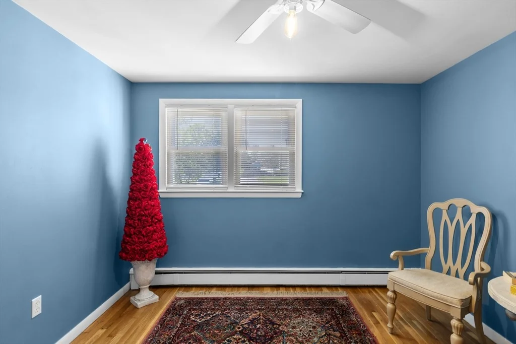 Photo of 136 Phillips Ave