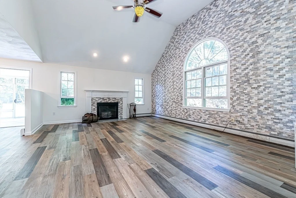 Photo of 21 Wentworth Dr
