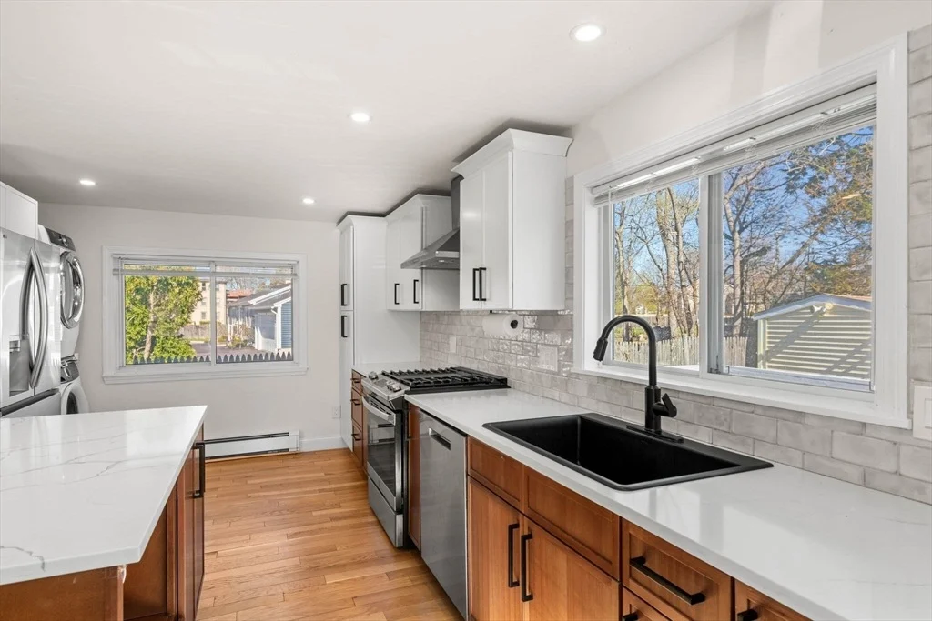 Photo of 271 Broadway