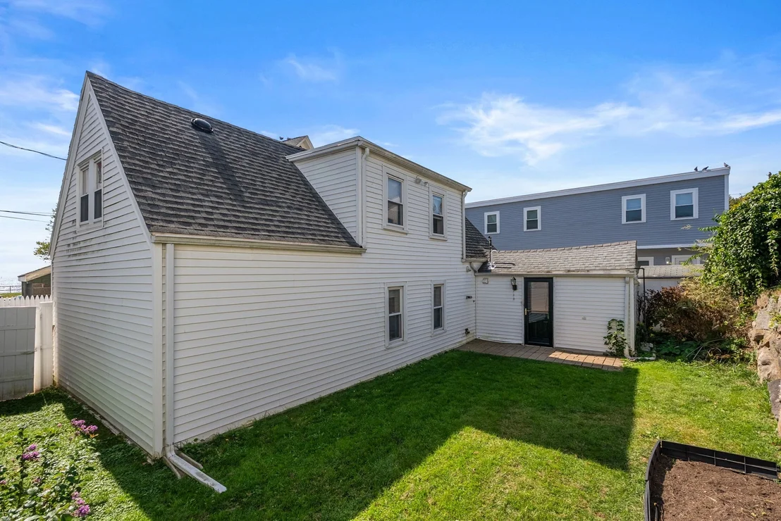 Photo of 8 Lewis Court