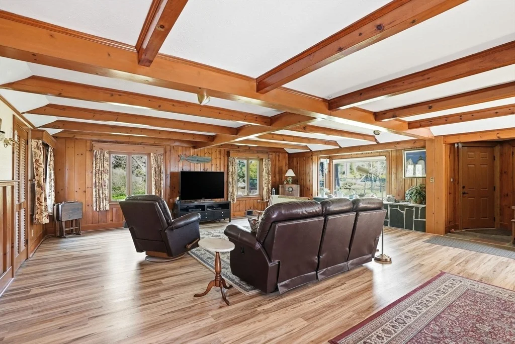 Photo of 234 Converse Rd