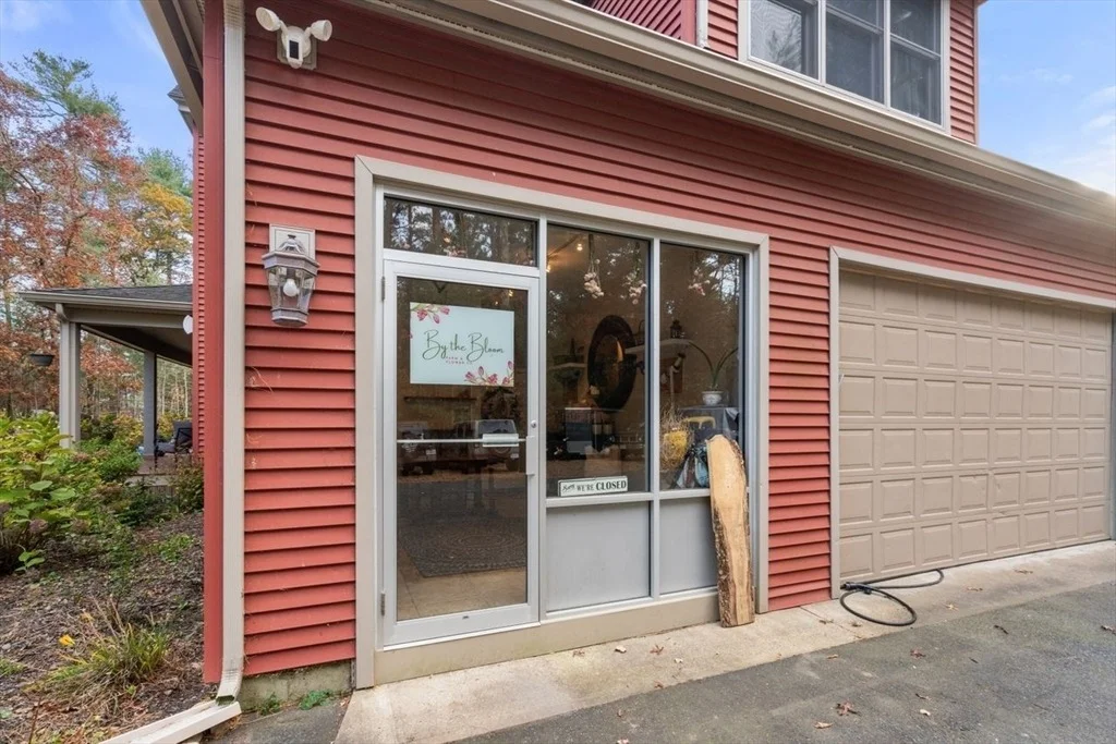 Photo of 75 Walnut Plain Rd