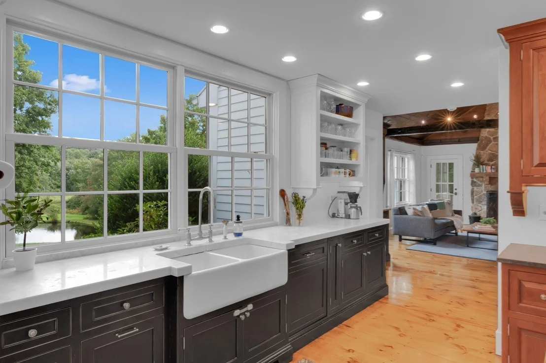 Photo of 304 Warren Rd