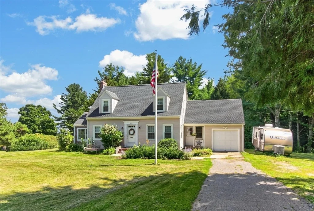 Photo of 135 Worcester Road