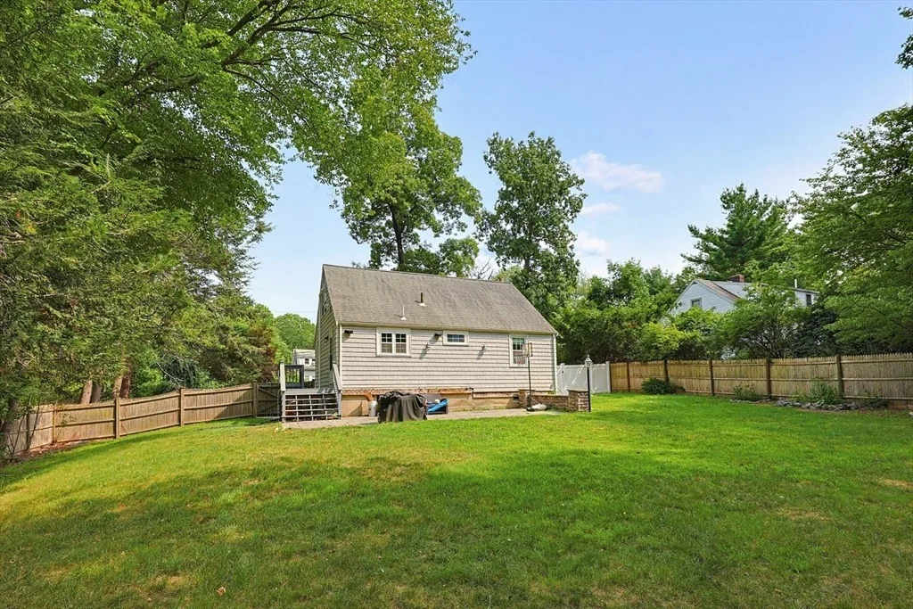 Photo of 50 Rustic Rd