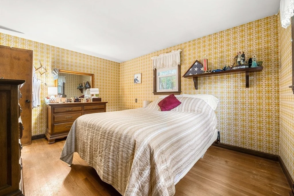 Photo of 16 Crown Rd