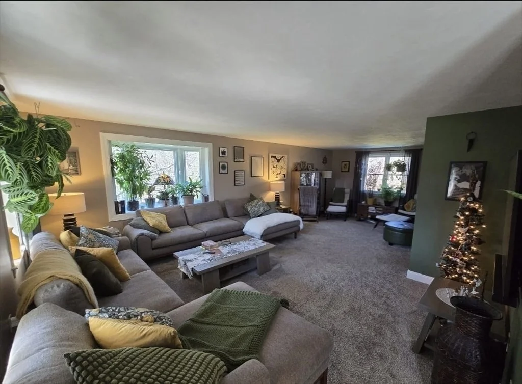 Photo of 162 Sutton Ave