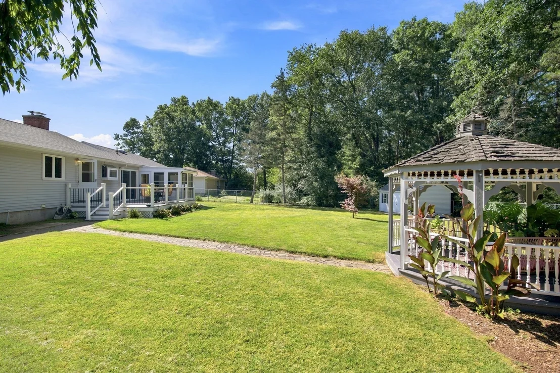 Photo of 47 Overlook Dr