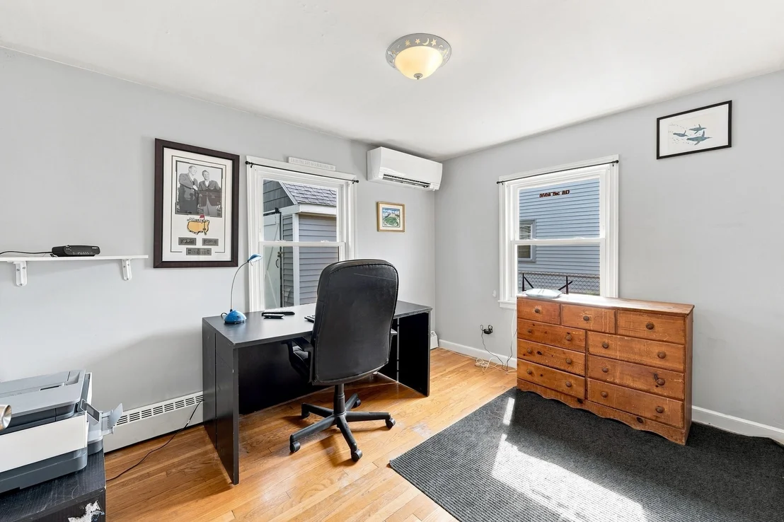 Photo of 162 Clark St
