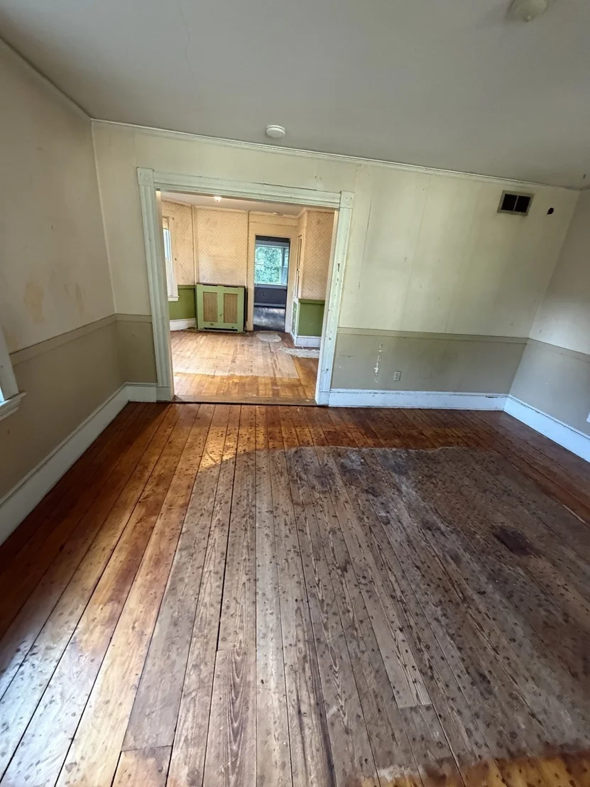 Photo of 1275 Washington Street
