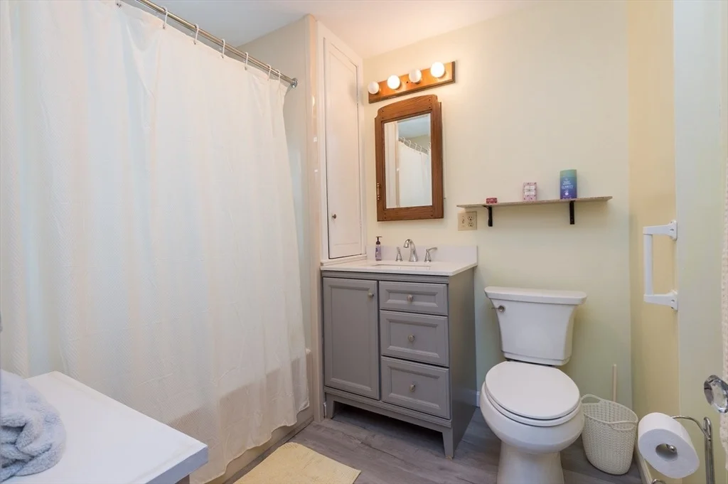 Photo of 119 Pond St