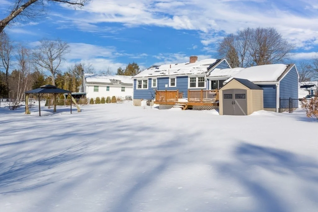 Photo of 81 Edgewater Drive