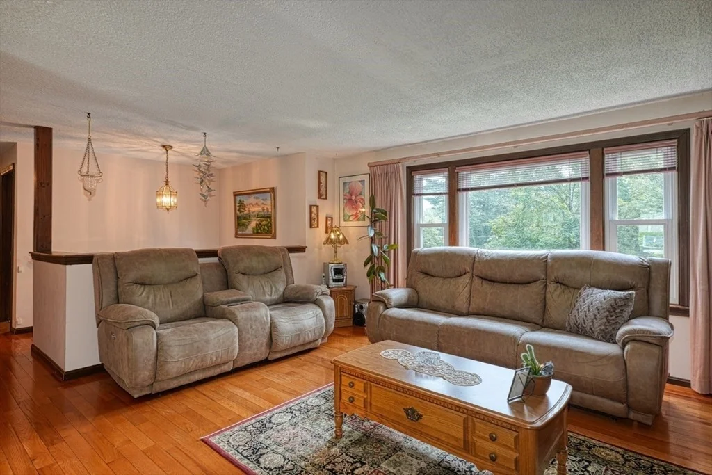 Photo of 49 Summer Hill Rd
