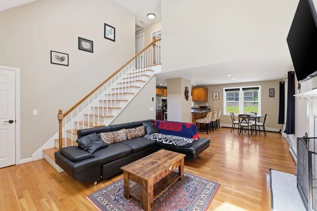 Photo of 10 Marthas Way