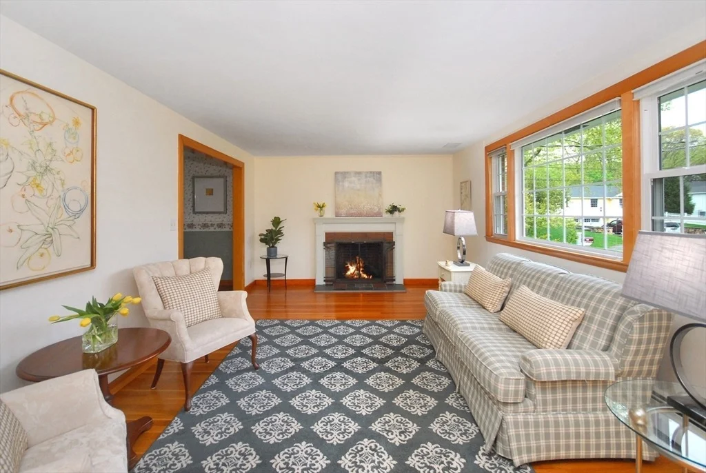 Photo of 95 Bayberry Rd