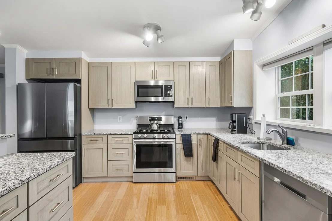 Photo of 7012 Oak Point Dr.