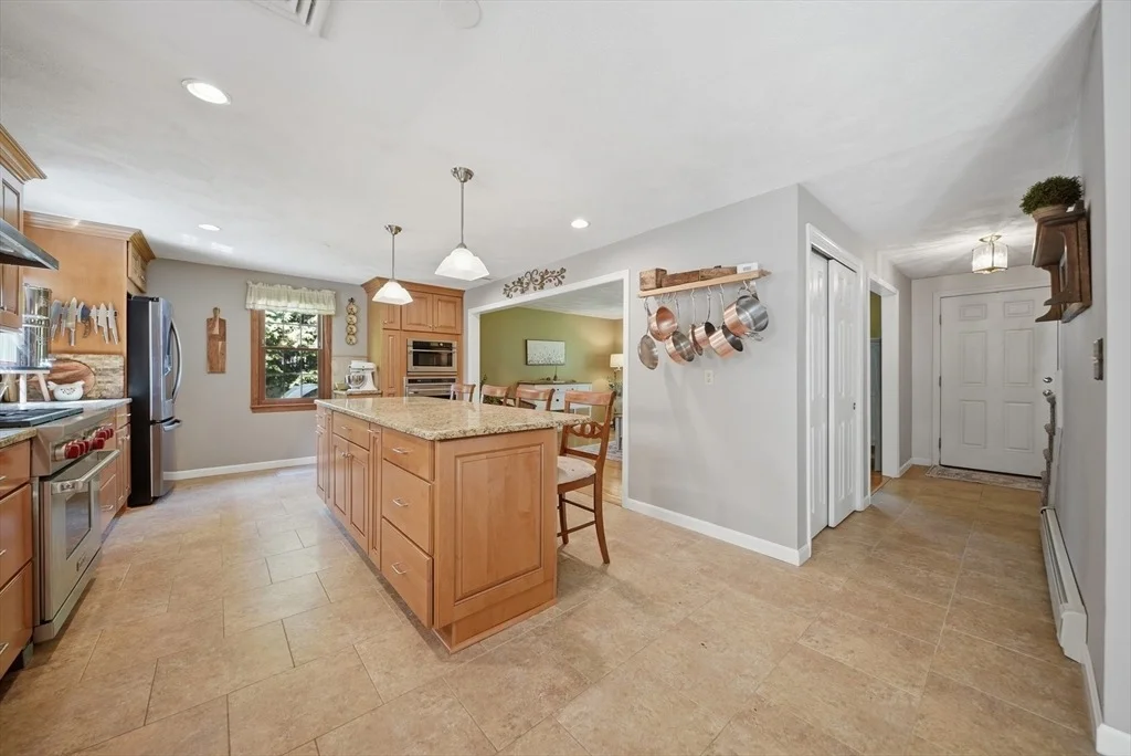 Photo of 16 Parsonage Hill Rd