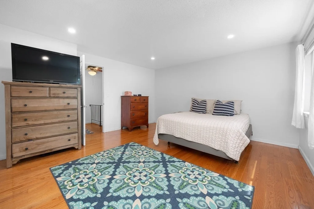 Photo of Unit F at 4 Beals Cove