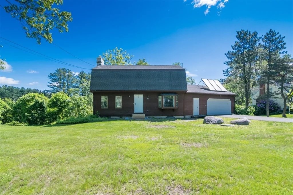 Photo of 231 Audubon Rd