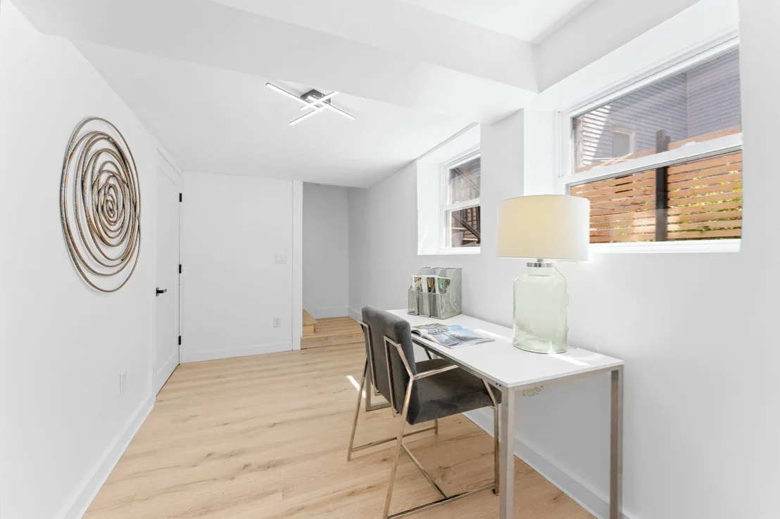 Photo of Unit 1 at 446 Broadway