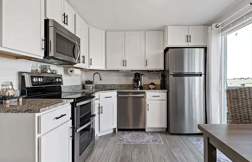 Photo of 22 Riverside Drive