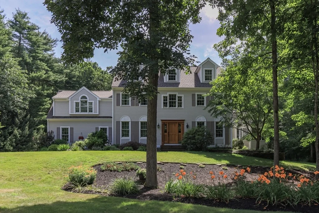 Photo of 71 Wintergreen Ln