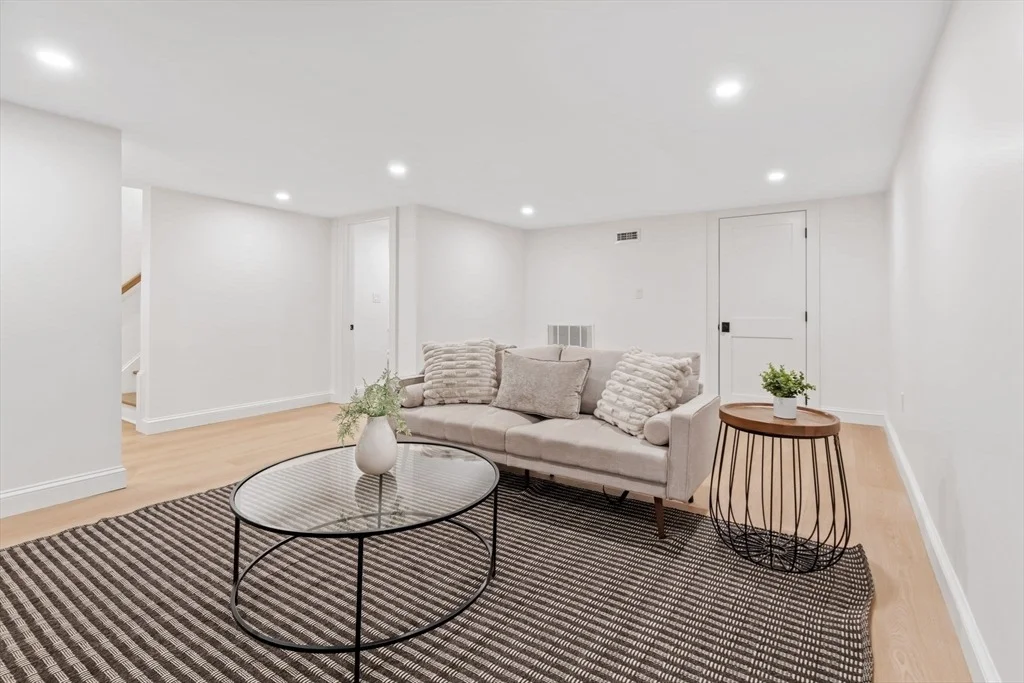Photo of 56 Valentine Rd