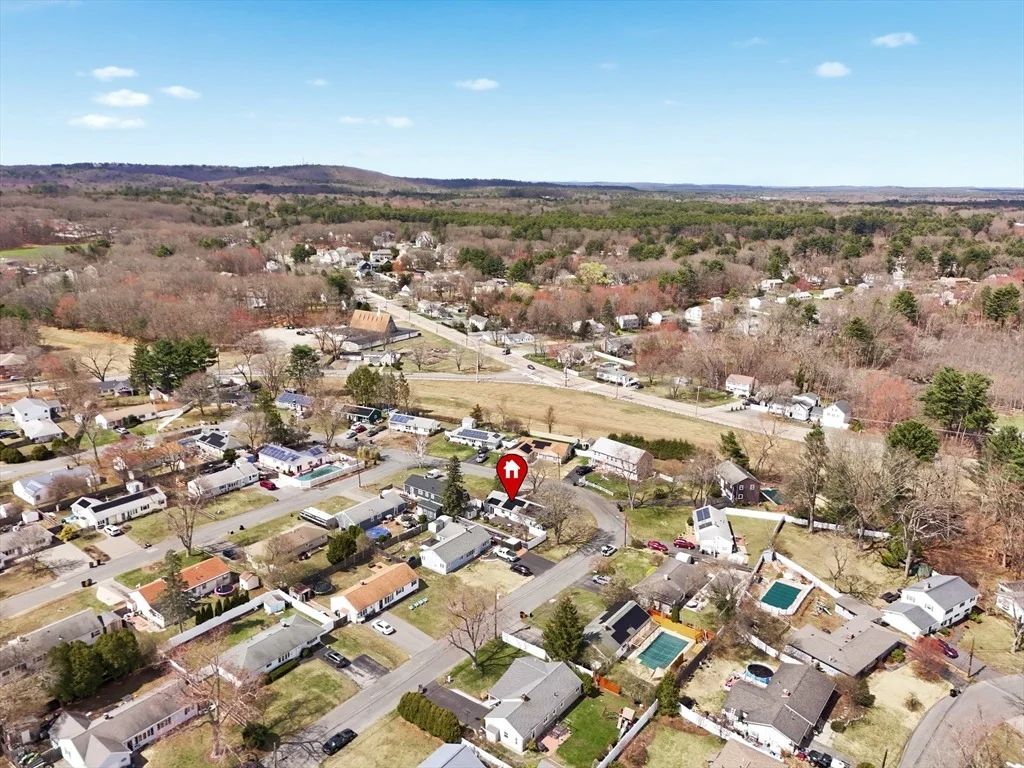 Photo of 19 Brookfield Circle
