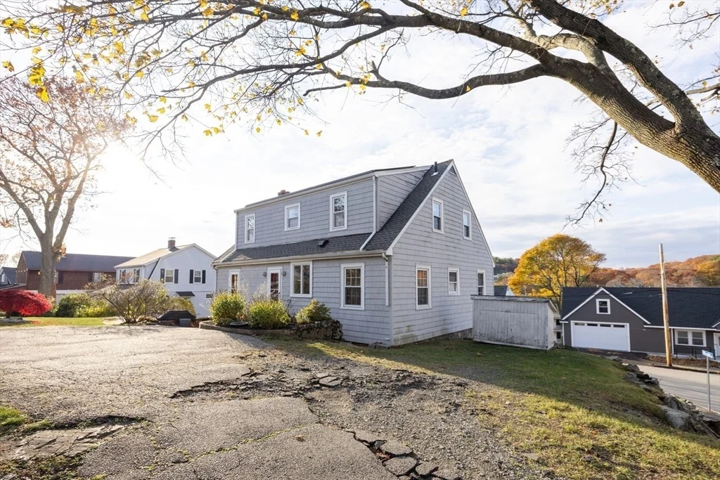 Photo of 51 Barnstable St