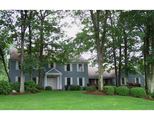Photo of 8 Williamsburg Lane