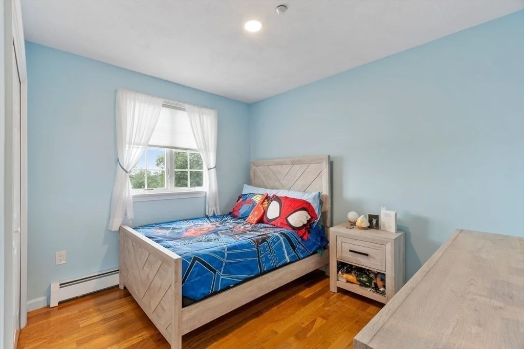 Photo of 14 Lakeview Ave