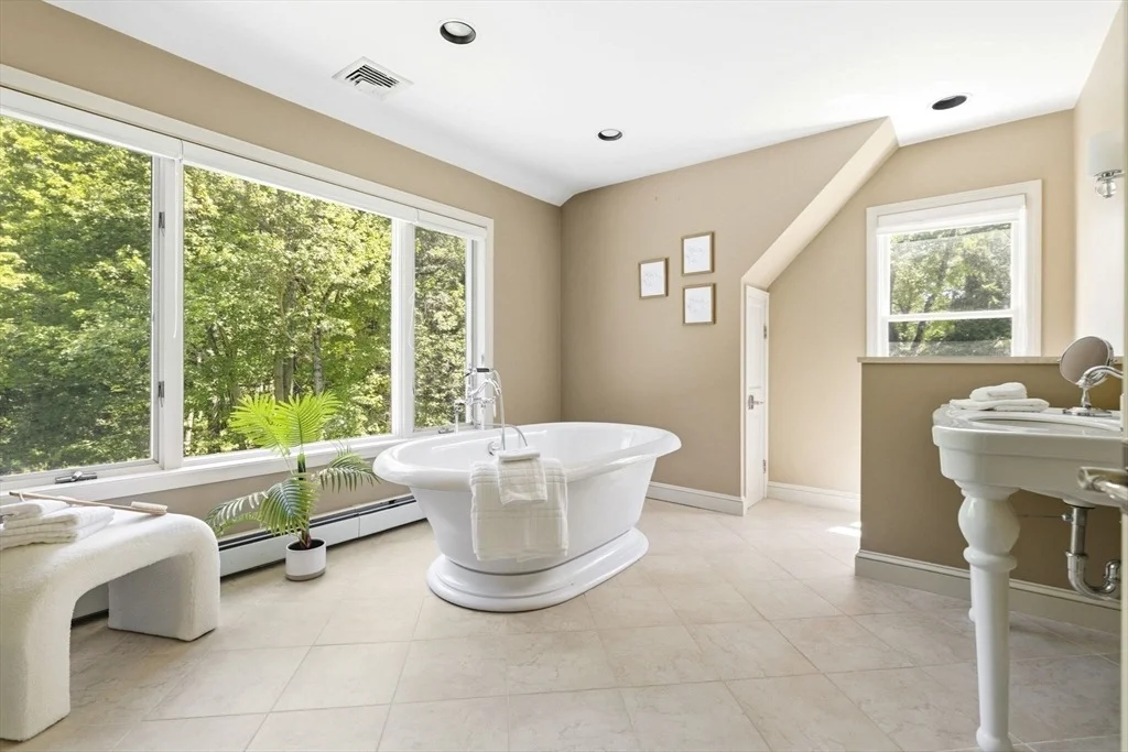 Photo of 3 Russell Rd