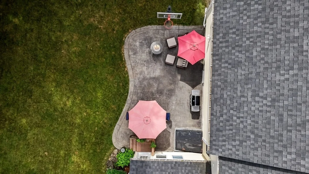 Photo of 28 Oxford Dr