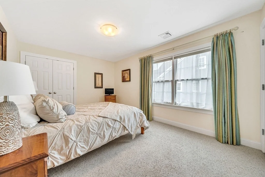 Photo of 52 Longacre Road